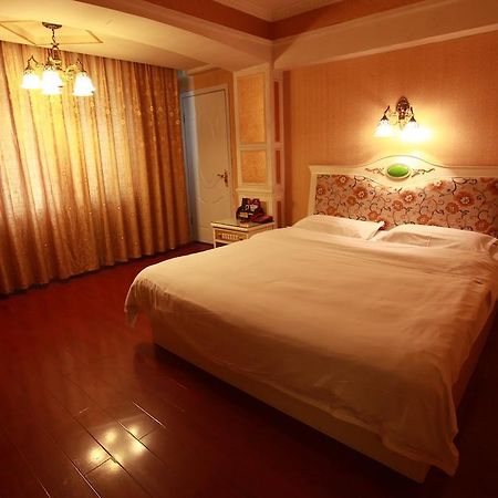 Chengdu Jiali Hotel Chunxi Branch Экстерьер фото