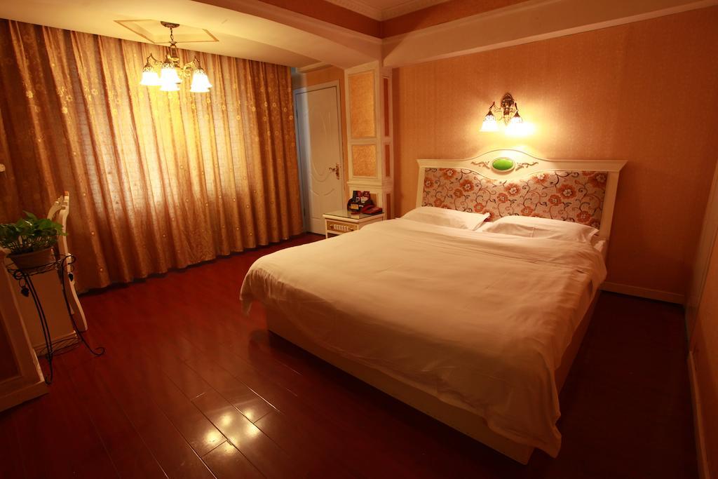 Chengdu Jiali Hotel Chunxi Branch Экстерьер фото